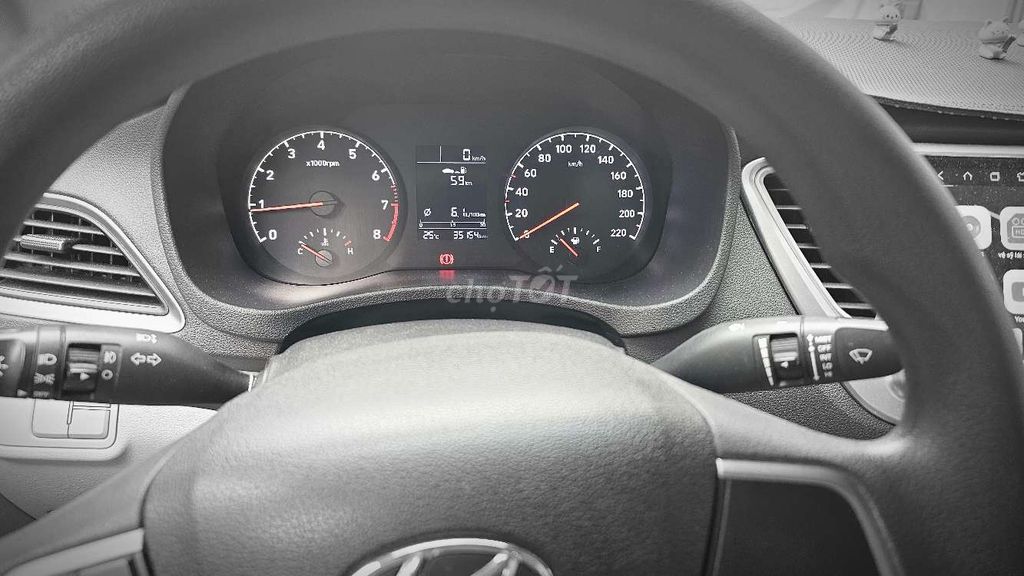 Hyundai Accent 2020 Trắng 35154 km. Mua bán Ô tô tại Quận Sơn Trà Đà Nẵng được đăng bởi huỳnh phước tuấn hình 3