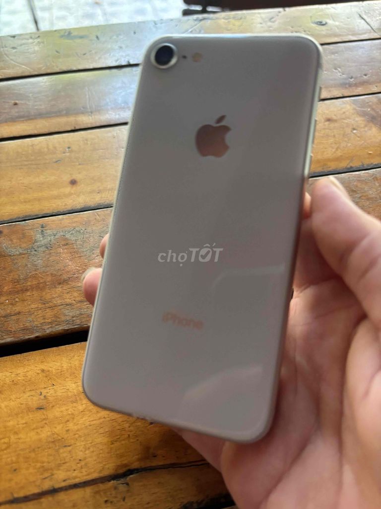 Apple iPhone 8 64GB Trắng Đã sử dụng. Mua bán Điện thoại tại Quận Bình Tân Tp Hồ Chí Minh được đăng bởi Bình Tân hình 1
