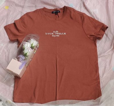 4 áo thun đáng yêu. Mua bán Quần áo tại Quận 4 Tp Hồ Chí Minh được đăng bởi Tuyết Phương Lê