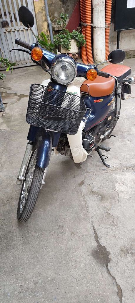 Cub indo 50CC ít đi. Mua bán Xe máy tại Quận Hoàng Mai Hà Nội được đăng bởi Tuân hình 2