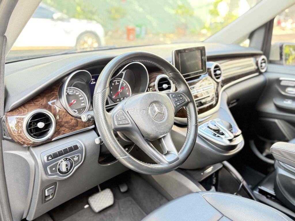 Mercedes Benz V250 Avantgarde. Mua bán Ô tô tại Quận 12 Tp Hồ Chí Minh được đăng bởi KaizenAutoService hình 7