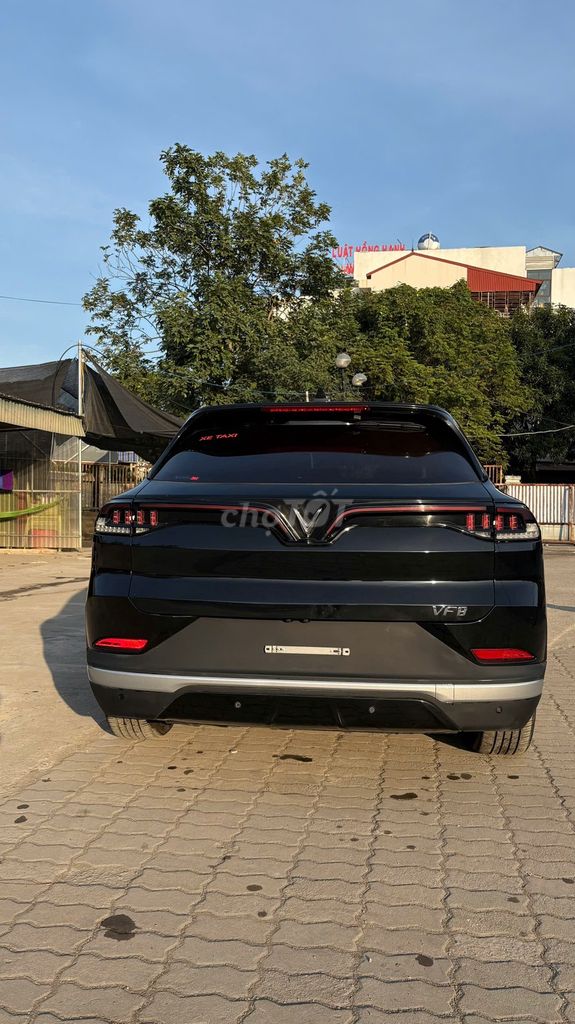 VinFast VF8 Eco 2023 Đen. Mua bán Ô tô tại Quận Nam Từ Liêm Hà Nội được đăng bởi Duy Quang GF hình 3