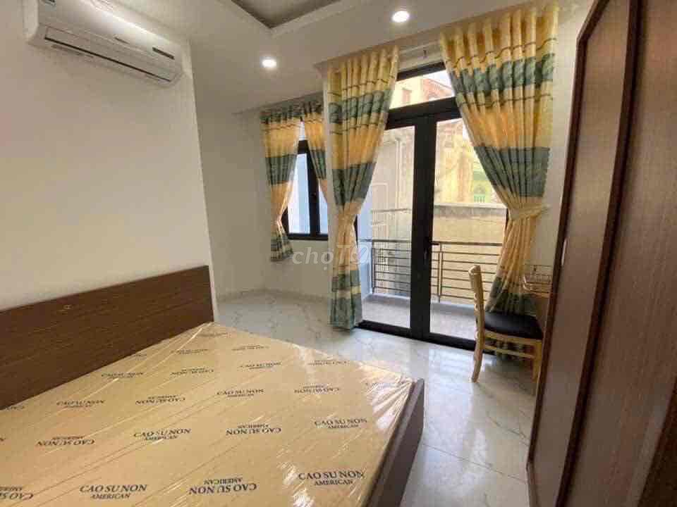 Khai trương phòng 30m2 ban công lớn tại Nguyễn Thượng Hiền, Bình Thanh