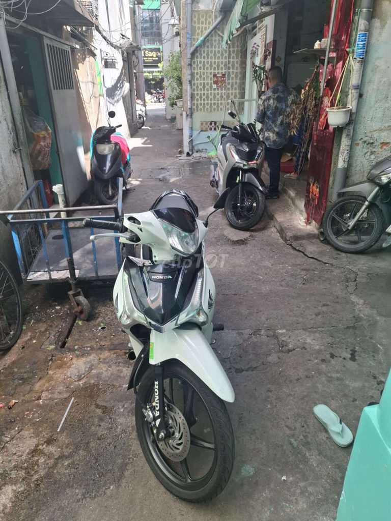 Future 2024. Mua bán Xe máy tại Quận 3 Tp Hồ Chí Minh được đăng bởi Quynhkid Nguyen hình 4