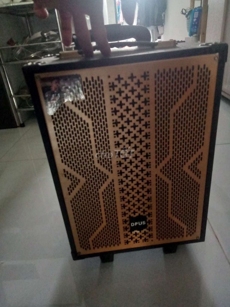 Loa kéo DPUS Đen, Vàng Kim loại. Mua bán Tivi, Âm thanh tại Thành phố Biên Hòa Đồng Nai được đăng bởi Họ Phạm Pal hình 1