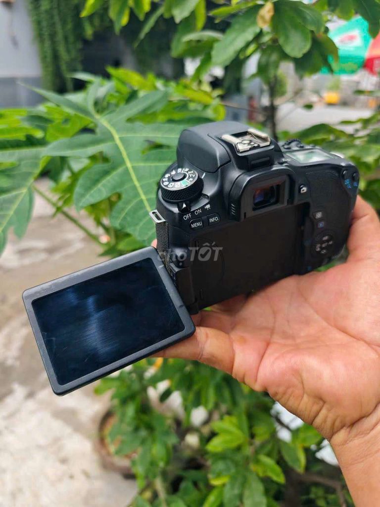 Máy ảnh Canon 760D DSLR Đen 50mm F1.8. Mua bán Máy ảnh, Máy quay tại Quận Bình Tân Tp Hồ Chí Minh được đăng bởi Như long hình 1