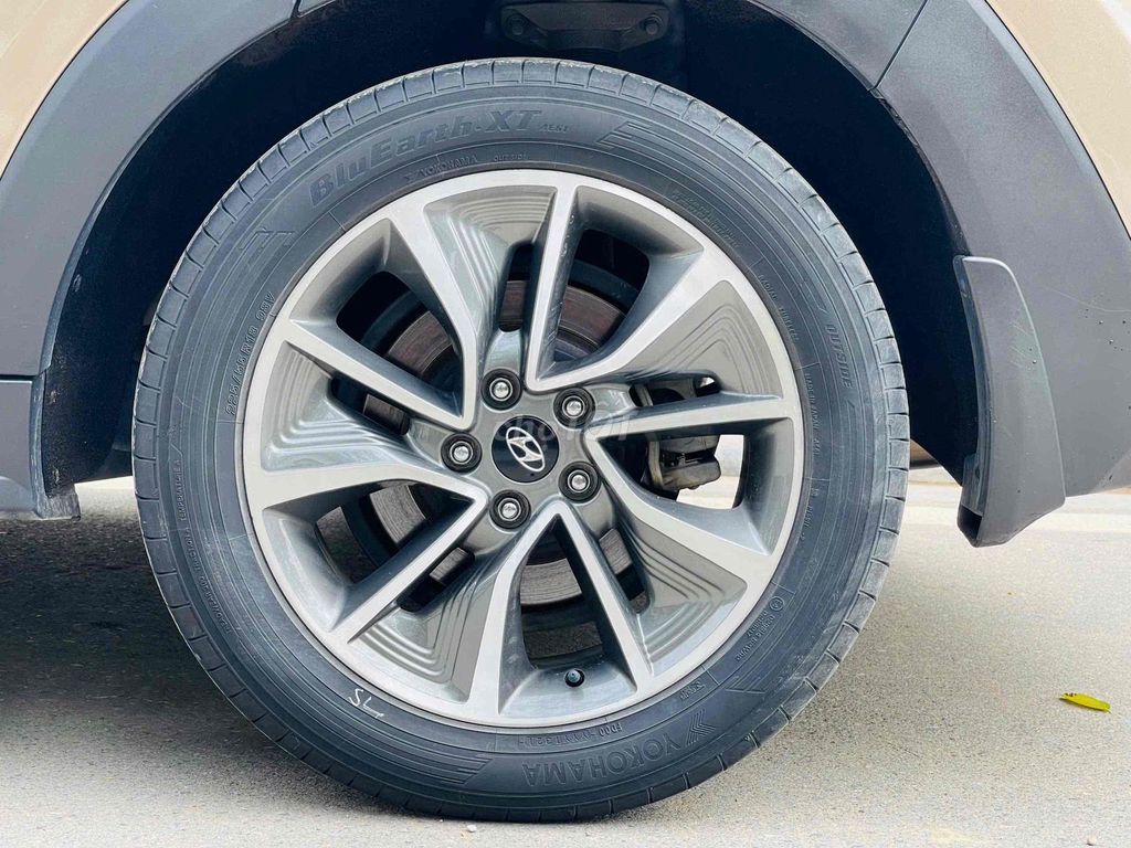 Hyundai Tucson 2019 2.0L Đặc biệt - Hỗ trợ Bank. Mua bán Ô tô tại Quận Nam Từ Liêm Hà Nội được đăng bởi Trần Đức Quân hình 9