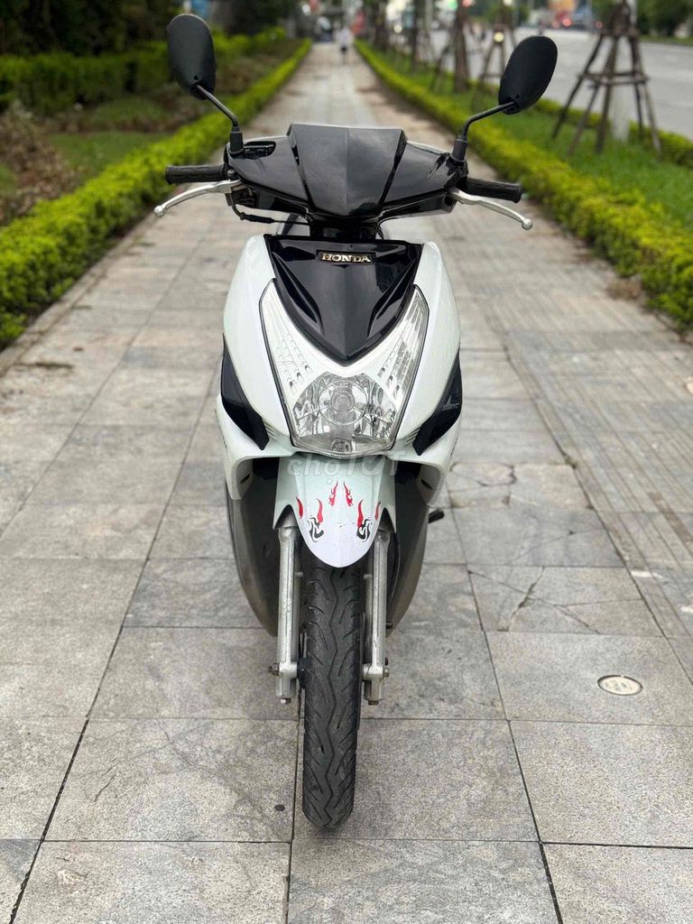 HONDA CLICK 2013 xe còn đẹp, em đi giữ gìn. Mua bán Xe máy tại Quận Nam Từ Liêm Hà Nội được đăng bởi Minh Minh hình 4