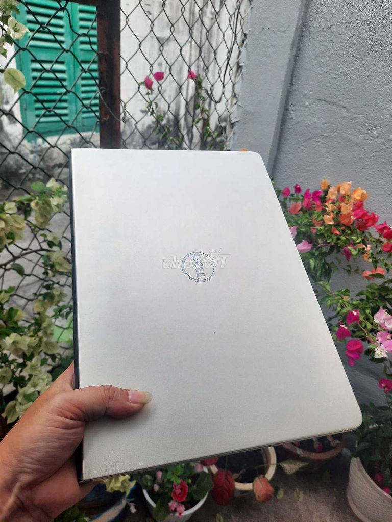 Dell Vostro 5468 i5 8GB/128GB Bạc. Mua bán Laptop tại Thành phố Vũng Tàu Bà Rịa - Vũng Tàu được đăng bởi Nguyễn Lộc hình 1