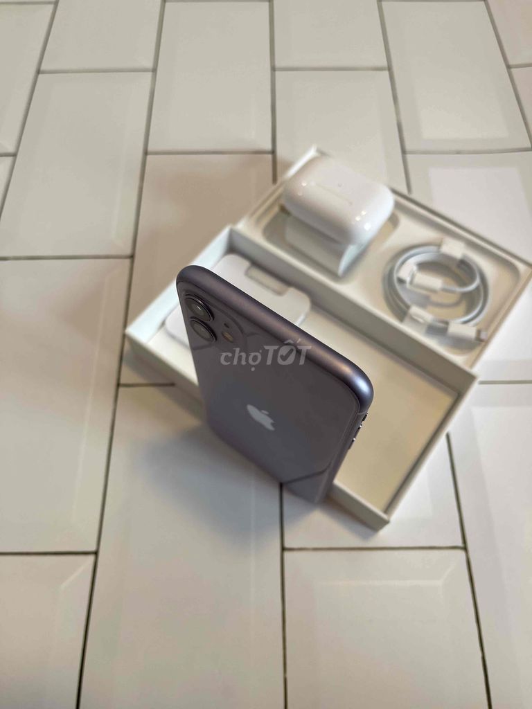 iPhone 11 128GB Tím QTế Đẹp 99% Xài Kĩ Có Bao Xài. Mua bán Điện thoại tại Quận Gò Vấp Tp Hồ Chí Minh được đăng bởi Vượng Kim Phát hình 3