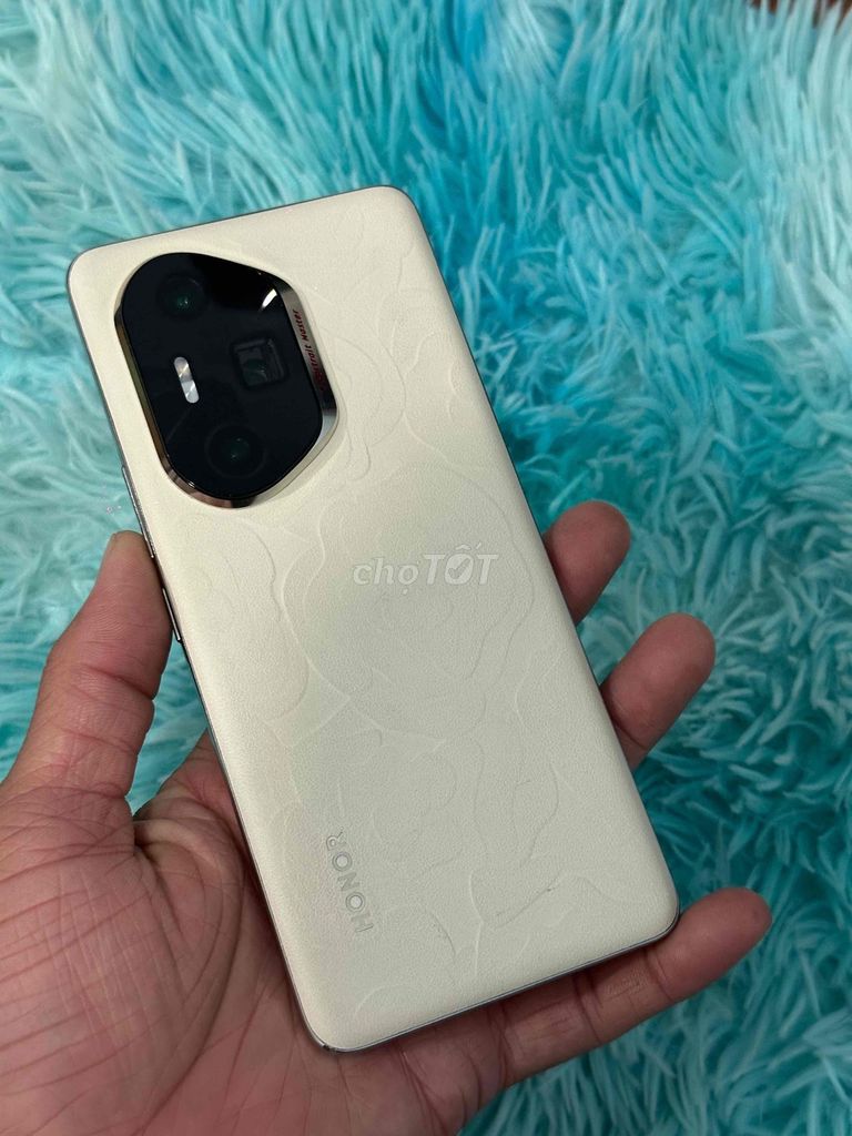 e muốn bán Honor 300ultra ram 12/512 zin chuẩn. Mua bán Điện thoại tại Quận Bình Tân Tp Hồ Chí Minh được đăng bởi Hoàng hải hình 1