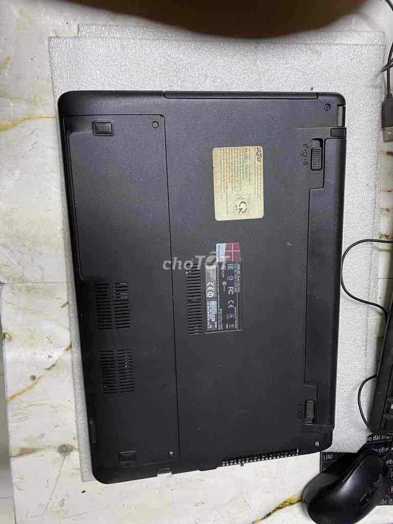 Acer Laptop i3-4030U 6GB Đen. Mua bán Laptop tại Thành phố Biên Hòa Đồng Nai được đăng bởi hữu thắng hình 1