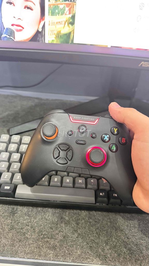 Tay cầm chơi game Dareu H105 Đen Đã sử dụng. Mua bán Thiết bị chơi game tại Quận Liên Chiểu Đà Nẵng được đăng bởi Minh Nhật hình 1