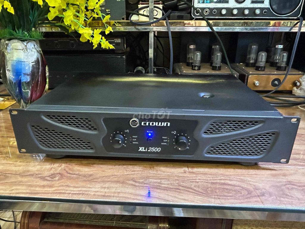 Cục đẩy Crown XLi-2500 Đen Mỹ 750W x 2. Mua bán Tivi, Âm thanh tại Thành phố Hạ Long Quảng Ninh được đăng bởi Trịnh Biềng hình 1