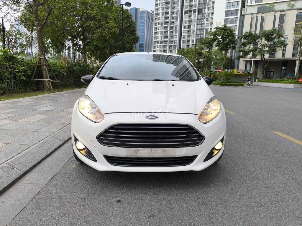 Ford Fiesta 2017 1.5 AT Titanium - 86000 km