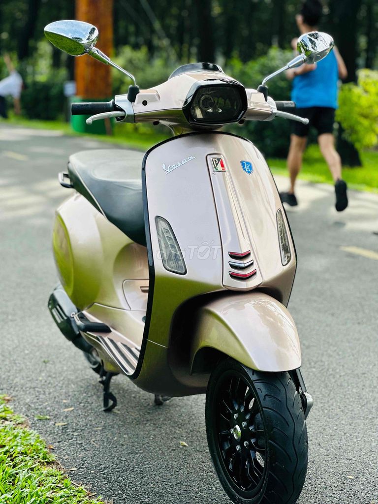 VESPA SPRIN125cc chính chủ. Mua bán Xe máy tại Quận Gò Vấp Tp Hồ Chí Minh được đăng bởi Nguyễn Hoàng Mua Bán Xe hình 5