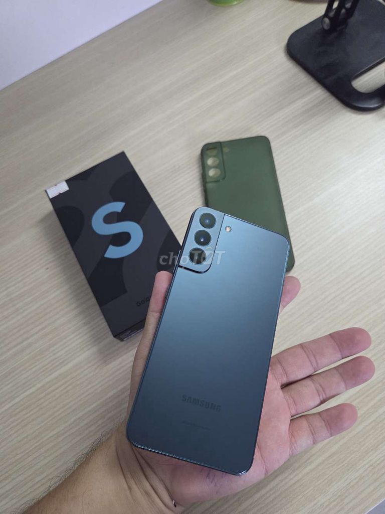 SSUNG V/N S22 Plus 5G 256GB zin 1 sọc nhỏ. Mua bán Điện thoại tại Quận 8 Tp Hồ Chí Minh được đăng bởi Dương Hồng hình 1