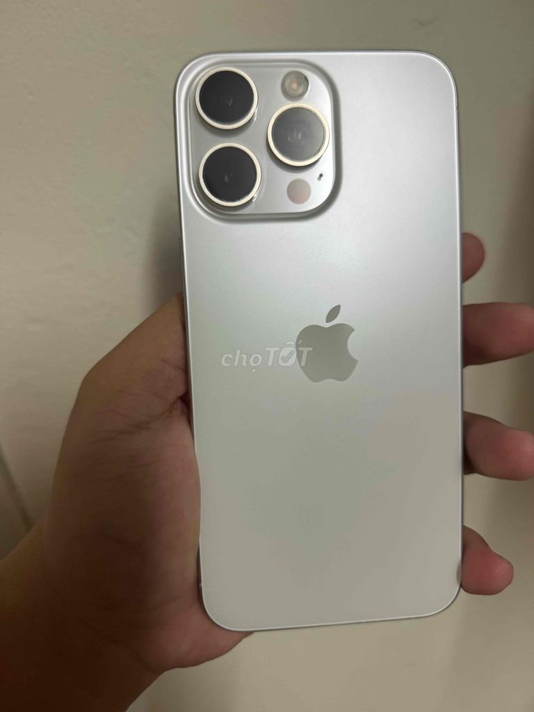 Apple iPhone 15 Pro Max 256GB Trắng. Mua bán Điện thoại tại Quận Tây Hồ Hà Nội được đăng bởi Magic hình 1