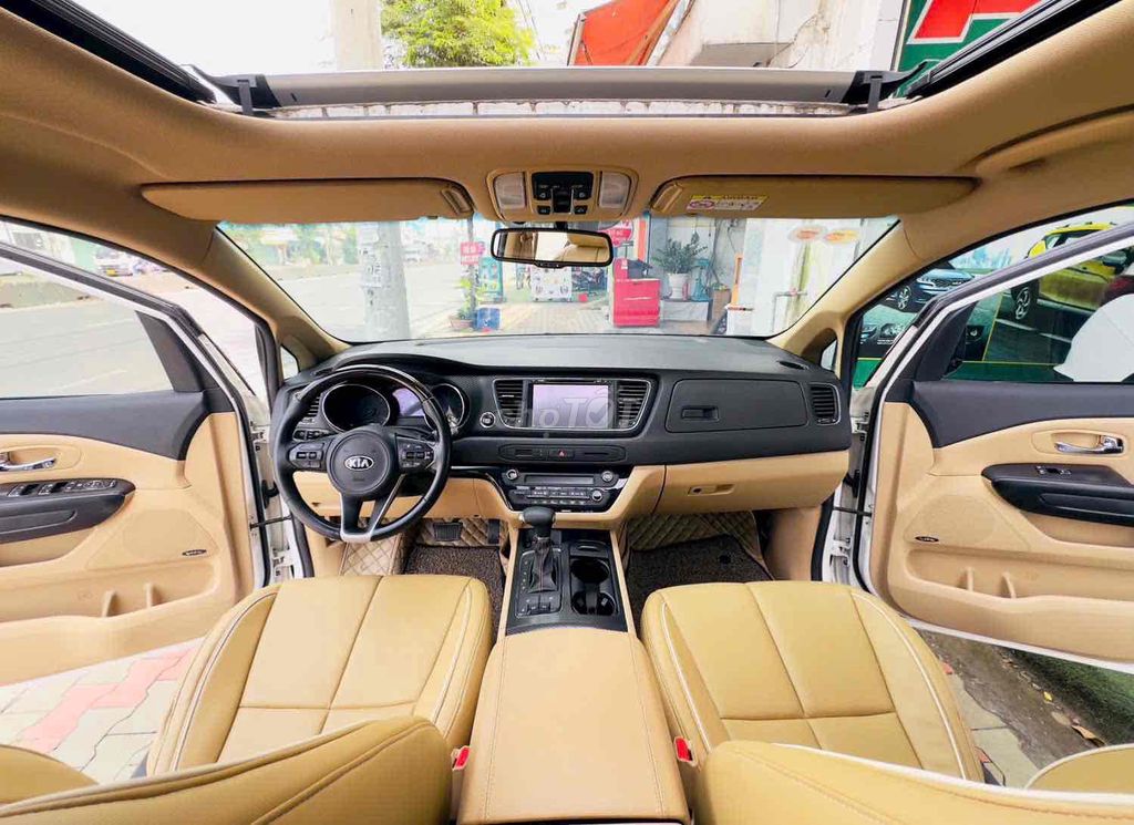 Kia Sedona 2016 Full Dầu. xe gia đình. 1 chủ.. Mua bán Ô tô tại Huyện Hóc Môn Tp Hồ Chí Minh được đăng bởi XE CỦA MỌI NHÀ AUTO 888 hình 10