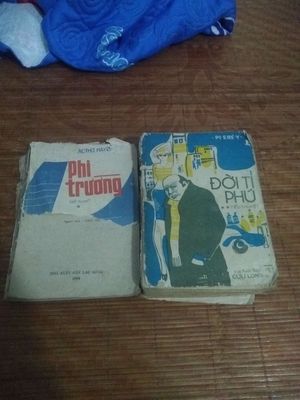 Có mấy quyển sách cổ năm 1975,1986 bán rẻ