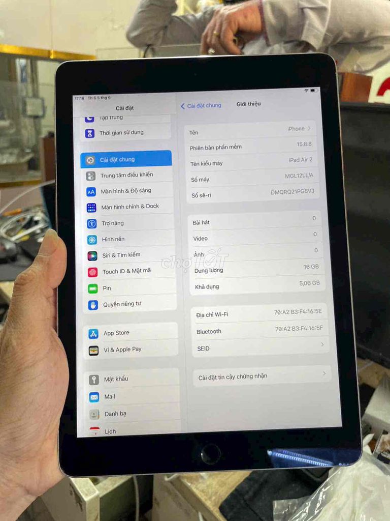Apple iPad Air 2 16GB Xám. Mua bán Máy tính bảng tại Quận 12 Tp Hồ Chí Minh được đăng bởi Trung Lép Nhỏ hình 1