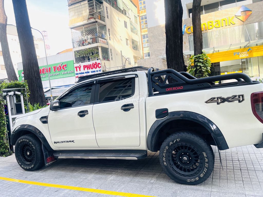 Wildtrak 3.2AT HAI CẦU 4x4 ĐĂNG KÝ 2017 Biển SG. Mua bán Ô tô tại Quận 3 Tp Hồ Chí Minh được đăng bởi DƯƠNG KHANG hình 5