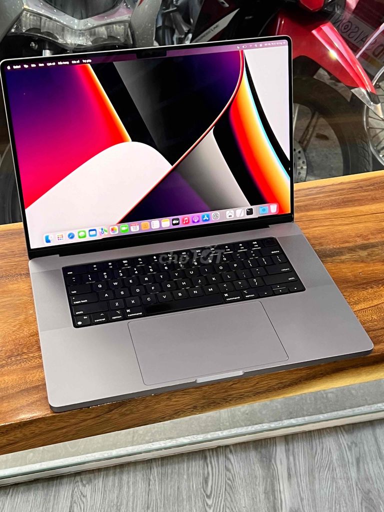 Macbook Pro 16" M1 Pro 16/512 Giá cực tốt