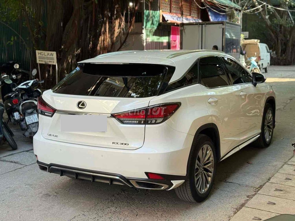 Lexus RX300 2021 Trắng 66000 km. Mua bán Ô tô tại Quận Cầu Giấy Hà Nội được đăng bởi Lê Như Hiếu hình 4