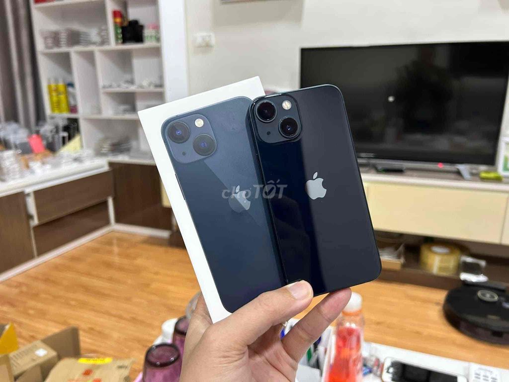 iPhone 13 Mini FULLBOX 256G zin keng APPLE 2023. Mua bán Điện thoại tại Quận Thanh Xuân Hà Nội được đăng bởi Nguyễn Huy Dũng hình 1
