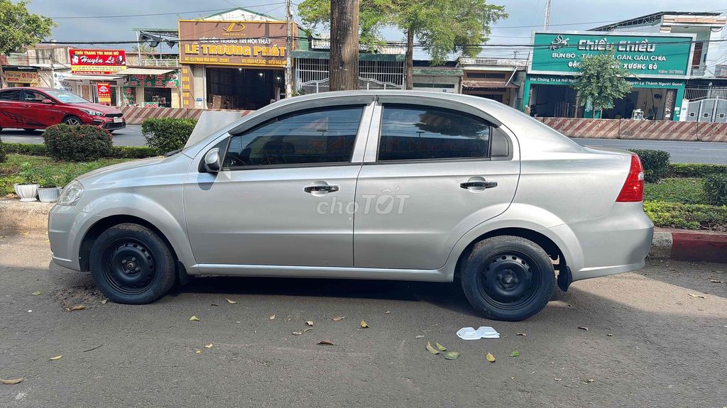 Daewoo Gentra 2009 SX 1.5 MT - 100000 km