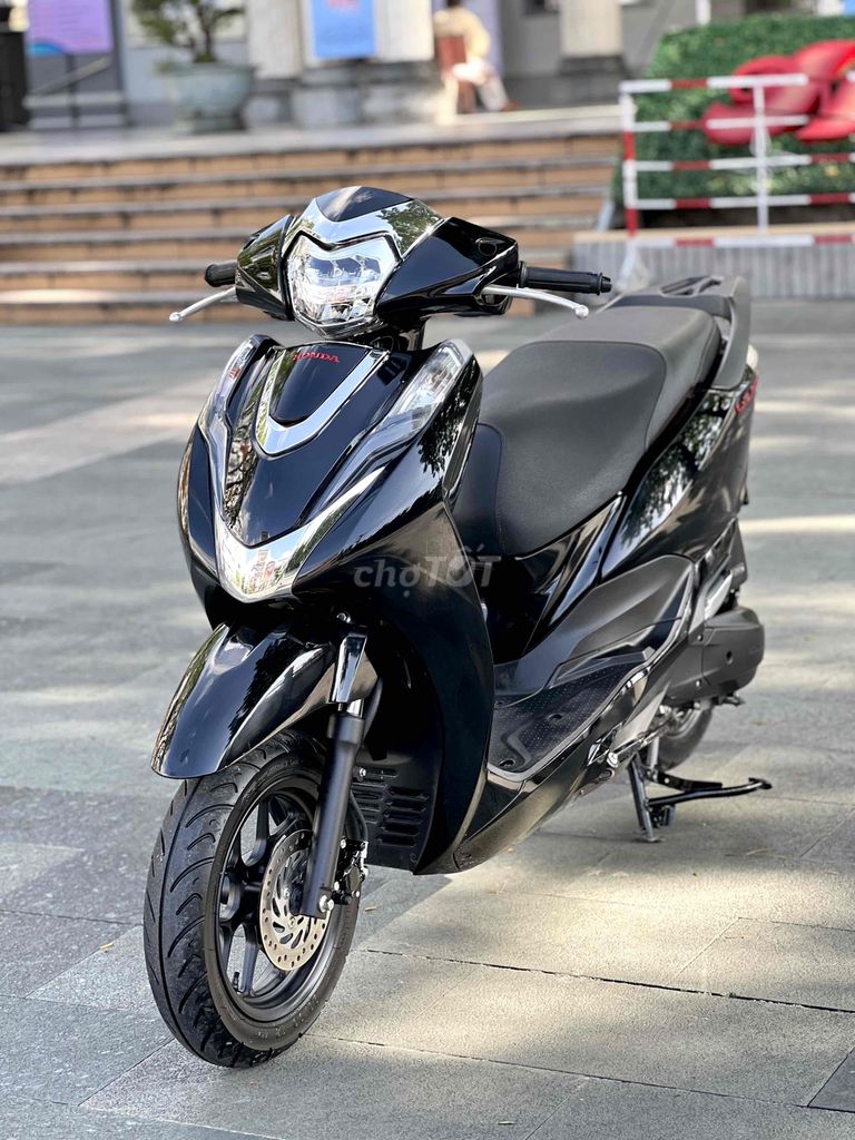 LEAD 2018 SMK UP FUL 4Val BSTP CHÍNH CHỦ CÓ GÓP. Mua bán Xe máy tại Thành phố Thủ Đức Tp Hồ Chí Minh được đăng bởi Hiếu  hình 4