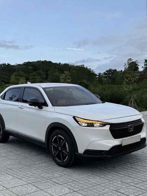 Honda HR-V Trắng 5 chỗ lên nhiều option phụ kiện