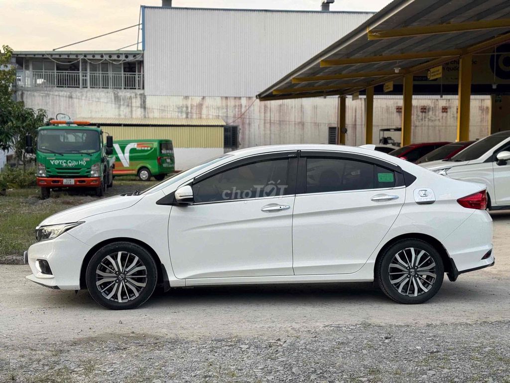 Honda City 2018 1.5 TOP - 60000 km Dưới 400Tr. Mua bán Ô tô tại Quận Ninh Kiều Cần Thơ được đăng bởi Chuyên Mua Bán Ô Tô Qua Sử Dụng Carpla Cần Thơ hình 6
