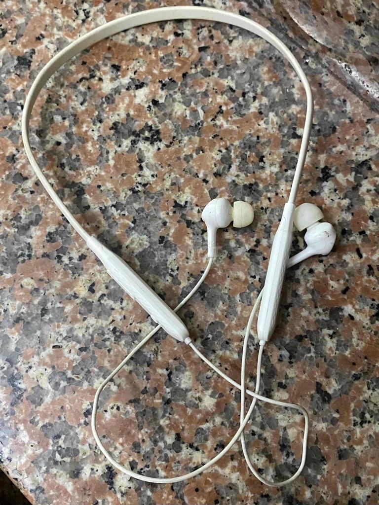 Tai nghe Bluetooth Hoco ES51 Trắng. Mua bán Tivi, Âm thanh tại Quận 8 Tp Hồ Chí Minh được đăng bởi OTLy hình 1