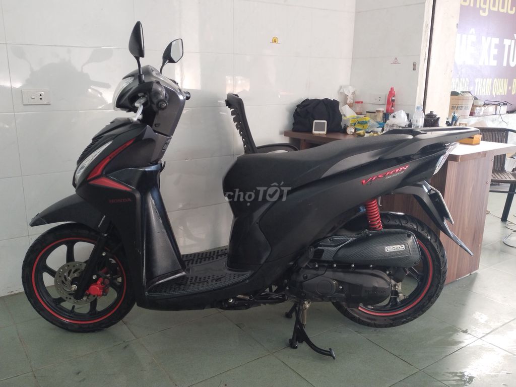 Vision đi it đep 95%. Mua bán Xe máy tại Thành phố Vinh Nghệ An được đăng bởi Quán ngon  hình 1