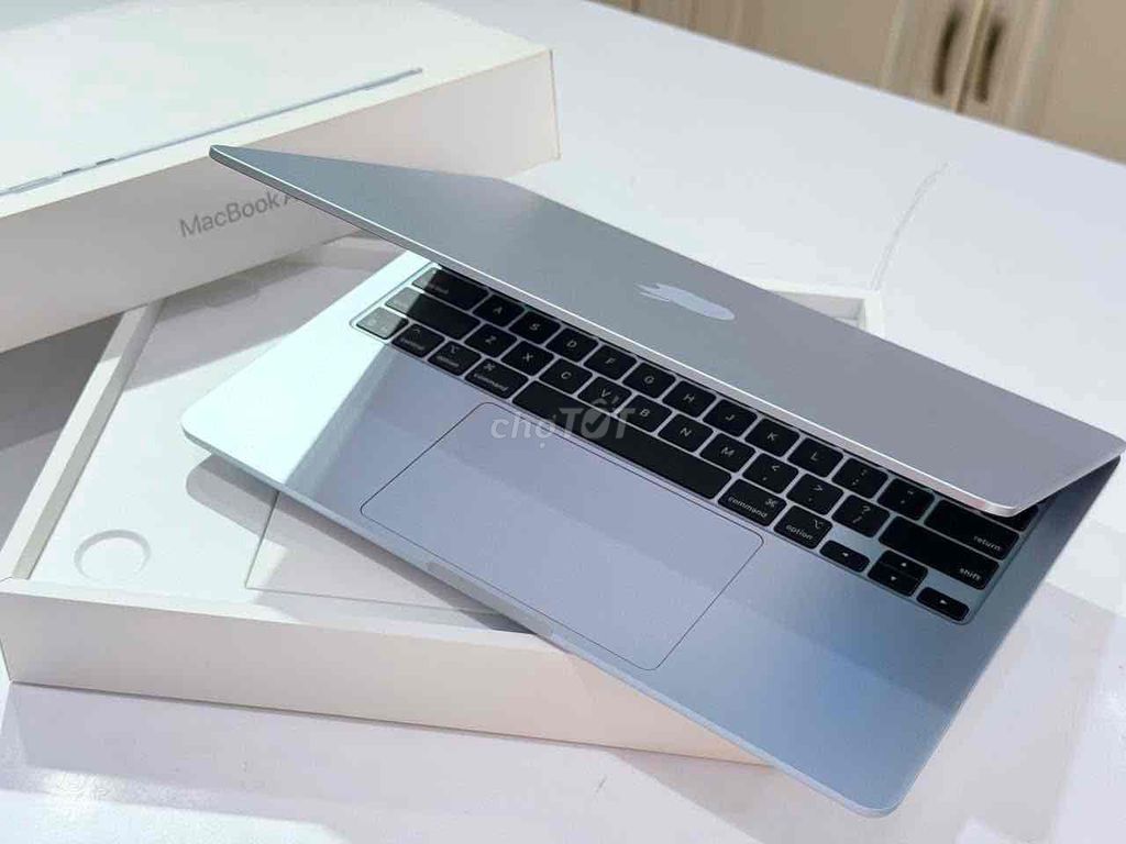 MacBook Air M4 16GB/256GB Fullbox Lướt. Mua bán Laptop tại Quận 6 Tp Hồ Chí Minh được đăng bởi Nguyen hình 1