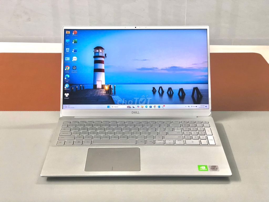 Dell Inspiron 5590 | Mình Hình Rộng, Sang Trọng