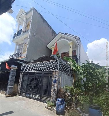 Bán nhà trệt lầu gần ngã ba Ông Xã, Dĩ An vị trí đắc địa trung tâm. Mua bán nhà ở tại Thành phố Dĩ An Bình Dương được đăng bởi Ngô Hùng