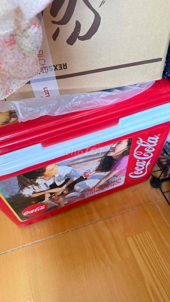 Thùng giữ nhiệt Coca-Cola 35L Đỏ, Trắng Mới. Mua bán Dụng cụ nhà bếp tại Quận Cẩm Lệ Đà Nẵng được đăng bởi Tên chưa cung cấp hình 1