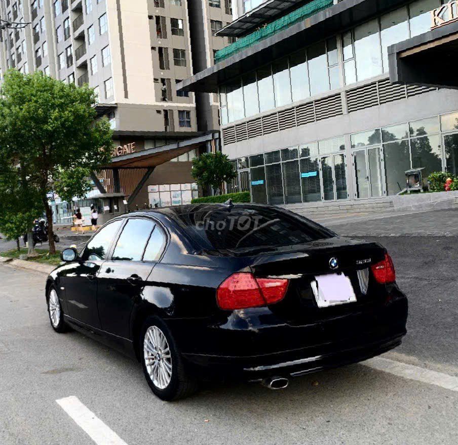 Bán rẻ BMW 330i SPORT 2012 iEdition rất đẹp!. Mua bán Ô tô tại Huyện Bình Chánh Tp Hồ Chí Minh được đăng bởi NGUYỄN LÂM PHÁT hình 10