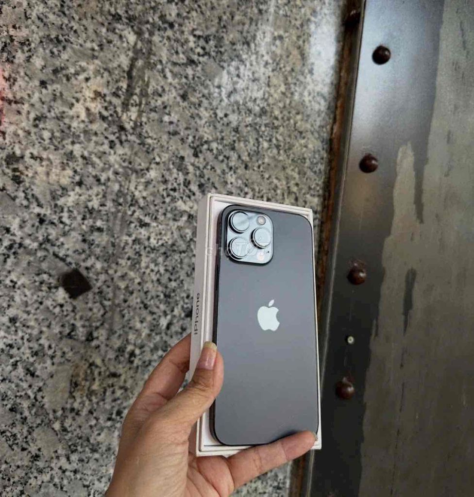 iphone 14pro 1tb đen qtế mỹ pin99 zin áp suất. Mua bán Điện thoại tại Quận 3 Tp Hồ Chí Minh được đăng bởi Nam Á Mobile hình 1