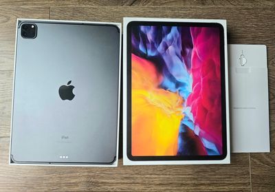 CTY thanh lý iPad Pro 11-inch Wi-Fi + Cellular VNA. Mua bán Máy tính bảng tại Quận Cầu Giấy Hà Nội được đăng bởi PHẠM NHẬT ANH