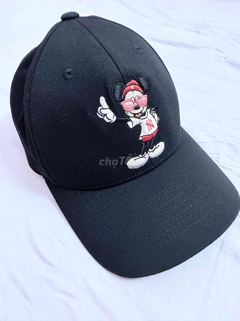 Mũ lưỡi trai MLB Mickey Vải Unisex. Mua bán Phụ kiện thời trang khác tại Quận 12 Tp Hồ Chí Minh được đăng bởi Thu Nguyen hình 1