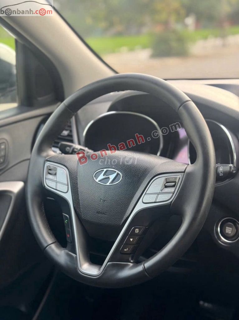 Hyundai SantaFe 2.4L 4WD 2015 - 518 Triệu. Mua bán Ô tô tại Quận Long Biên Hà Nội được đăng bởi Nguyễn Khuyến hình 4
