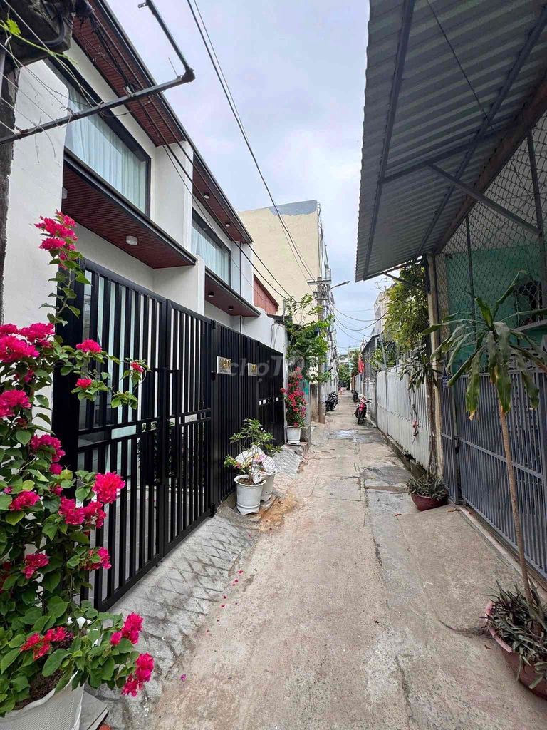 Rent · 2 bd · 60 м² · Quận Ngũ Hành Sơn, ул. Đường An Thượng 24