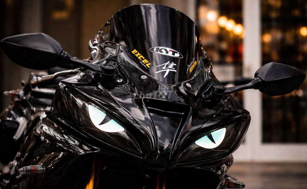 Yamaha R15 черная, механика