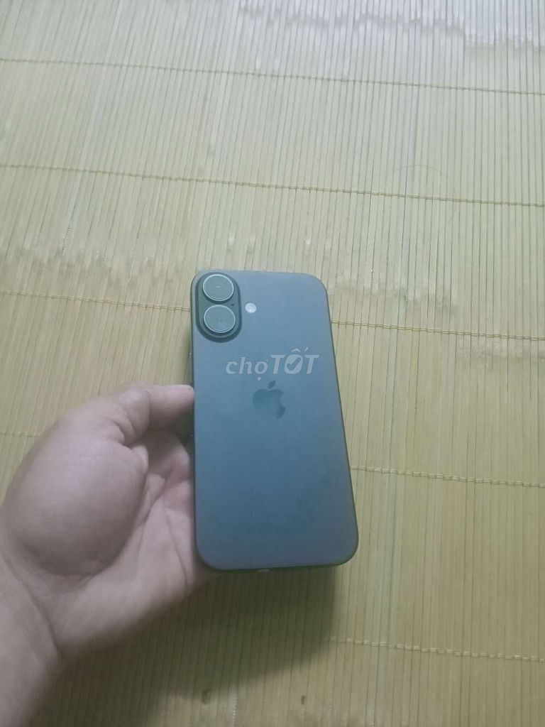 Bán or GL iPhone 16 QT 128G. Mua bán Điện thoại tại Quận Cẩm Lệ Đà Nẵng được đăng bởi Quỳnh chi  hình 1