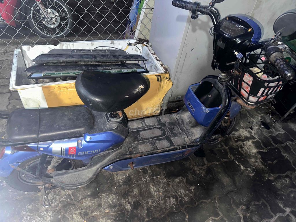 bán xác xe ko bình điện chìa khoá sac đầy đủ. Mua bán Xe điện tại Quận Cẩm Lệ Đà Nẵng được đăng bởi Minh nhật quang hình 3