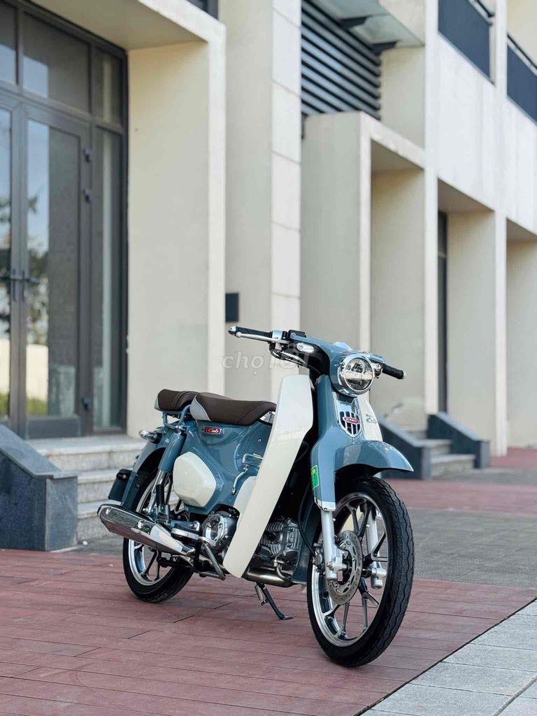 Honda Super Cub C125 2024 Xanh trắng 1000km. Mua bán Xe máy tại Quận Cầu Giấy Hà Nội được đăng bởi Tuấn Việt Motor hình 5