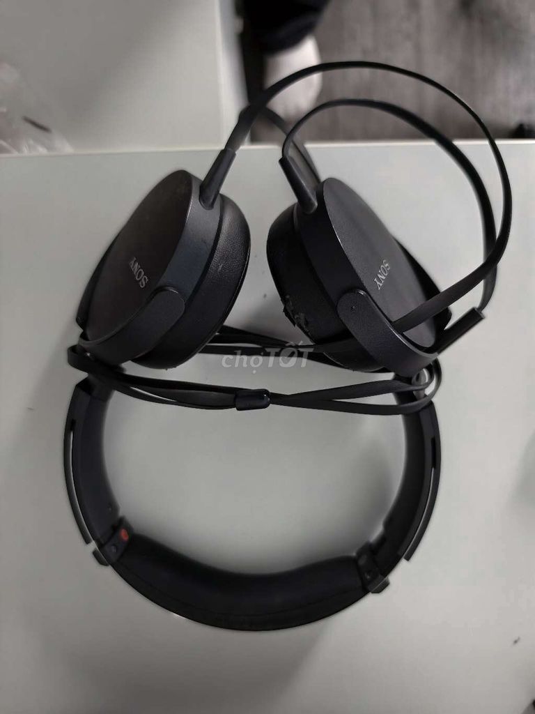 Tai nghe Sony Đen. Mua bán Tivi, Âm thanh tại Quận 7 Tp Hồ Chí Minh được đăng bởi Thu Dinh hình 1